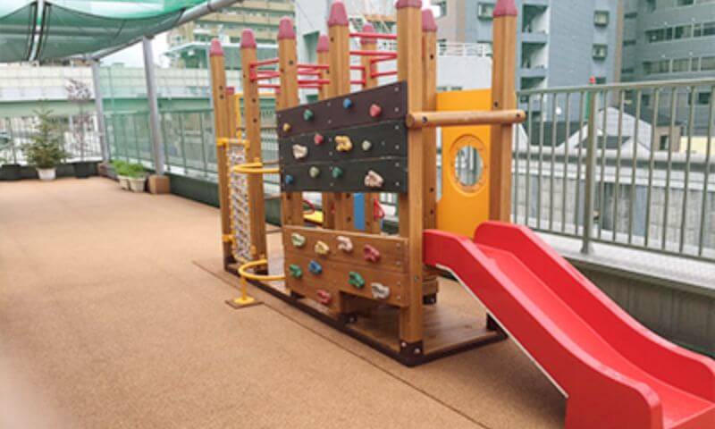 5F 『園庭』（屋上）